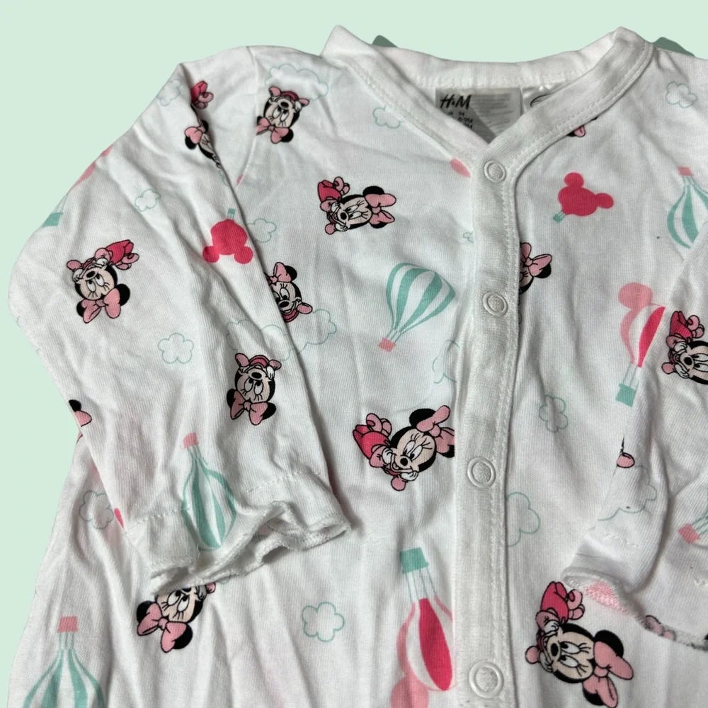 Baby H&M Disney White Baby Minnie Mouse Hot Air Balloon Button Front Pajamas